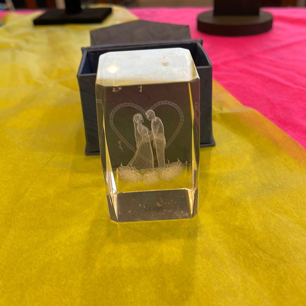 3D Laser Etched Crystal Glass Paperweight Love Wedding Bride & Groom Marriage